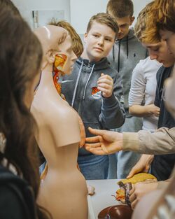 Projekte im Ausbildungsverbund Pflege Landsberg